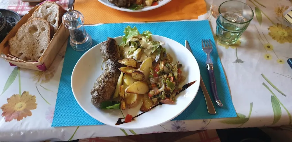 Andouillette A A A A A